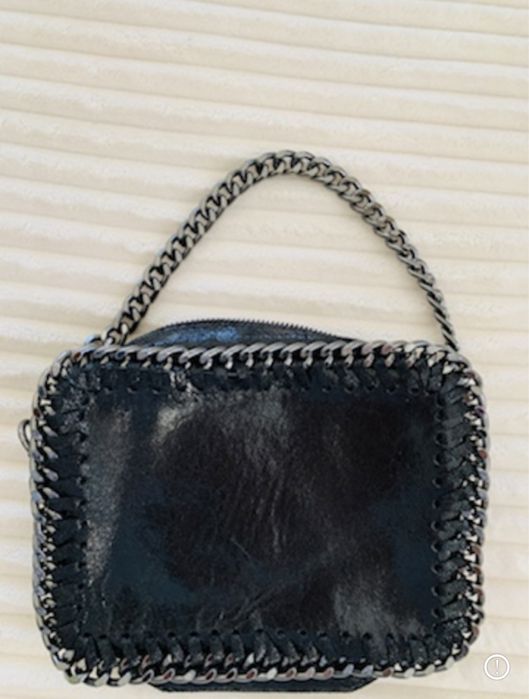 Дамски малък клъч с къса дръжка