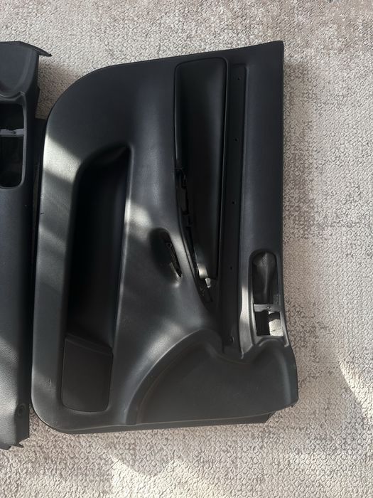 Дверные карты audi a4b5перешитые кож , оригинал