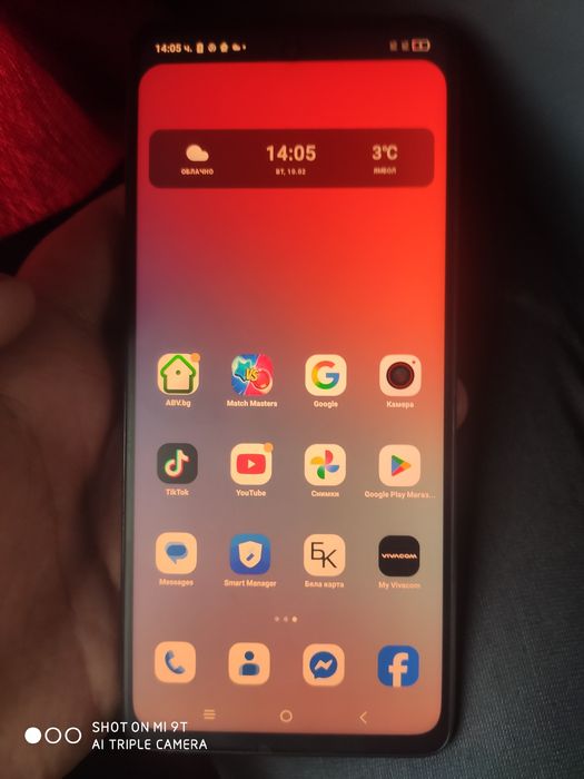 Продавам телефон