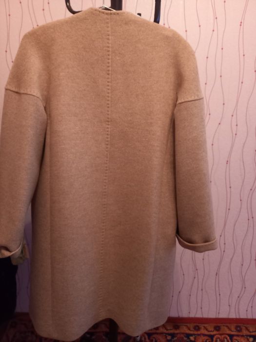 Пальто демисезонное