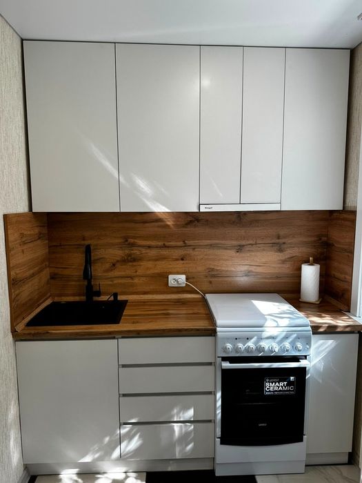 Продам 3 ком квартиру 2/5 в р-оне Бэста