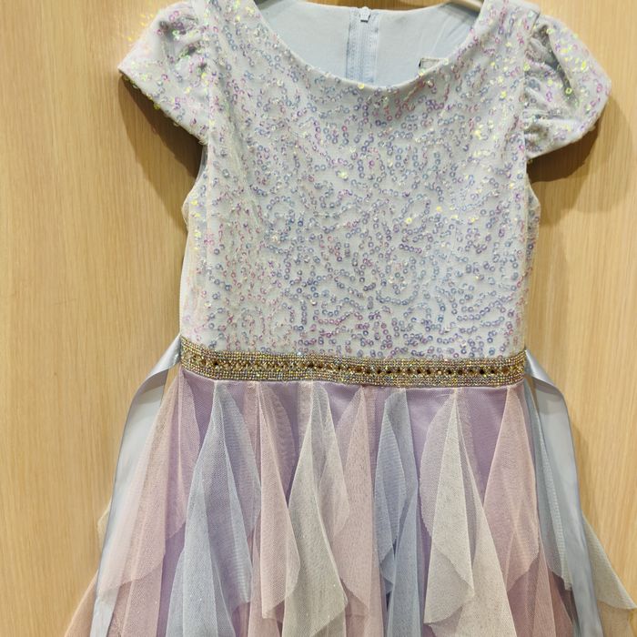 Продам платье в стиле единорожка