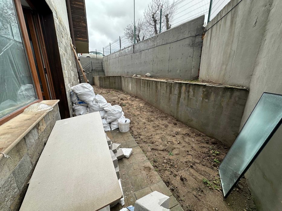 Студио с топ локация на 250 м от кабинковия лифт за продажба в Банско