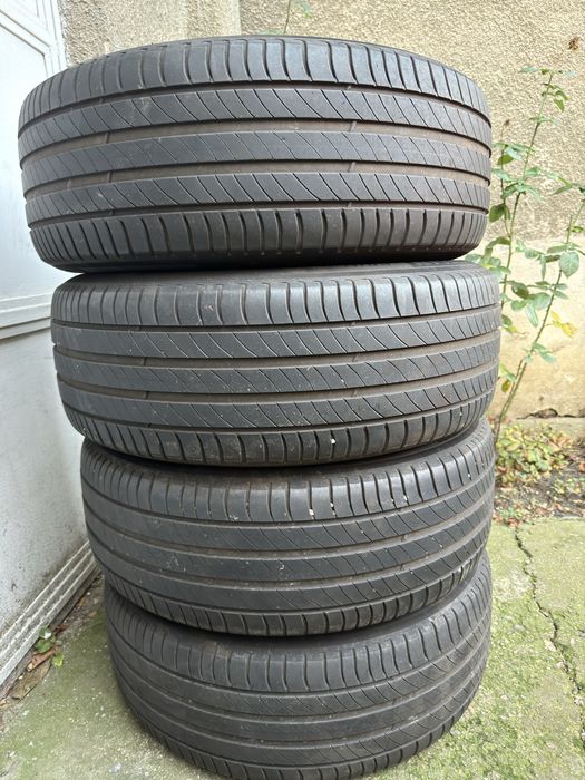 Jante originale Volvo XC40 R18 cu anvelope vara