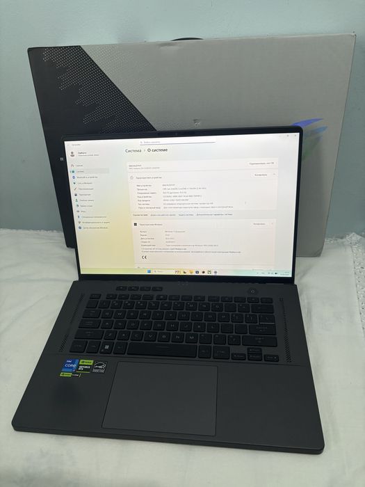 Идеал Asus Rog Zephyrus 16 i7 13620H/16/512/RTX 4060