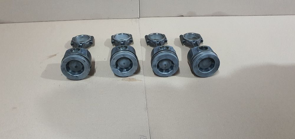 Piston cu biela 2.0 tdi cnh cnha CUN CUP DJA CRLB CKFC CRVA CRLD DFEA