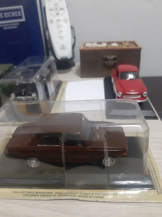 Machete auto. Sunt modelul De,agostini.1,43