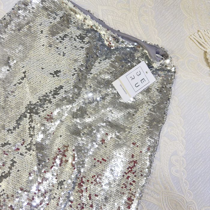 Продам новую юбку