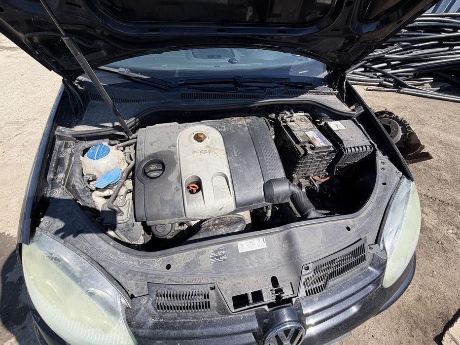 VW Golf 5 1.6 FSI НА ЧАСТИ / 2004g. / 115hp