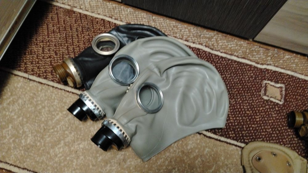 комплект противогазов