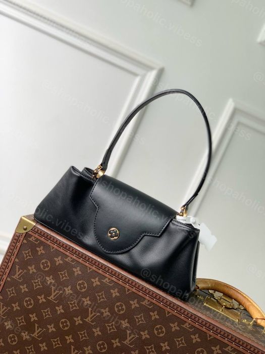 Geanta Louis Vuitton Capucines Edito