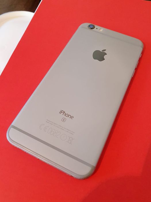 Iphone 6S Plus - 32 GB - Silver !