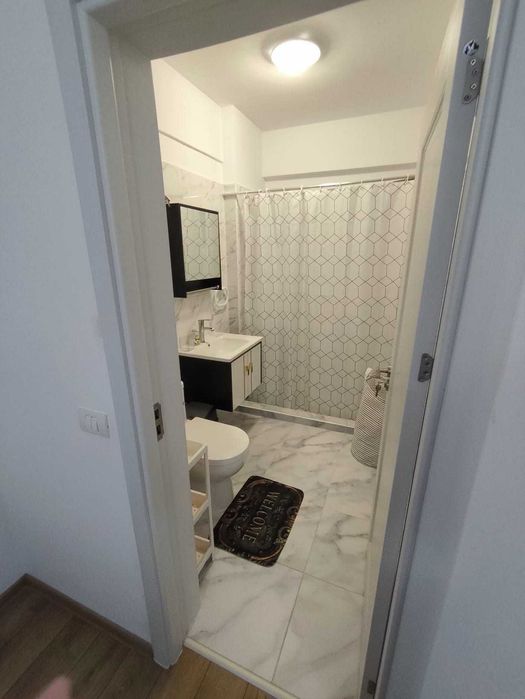 Închiriez în complex rezidențial