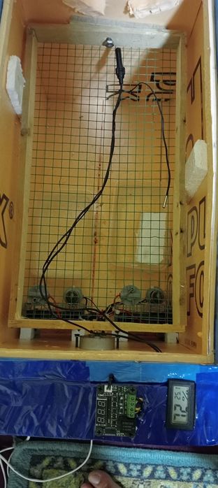 Инкубатор автомат сотилади