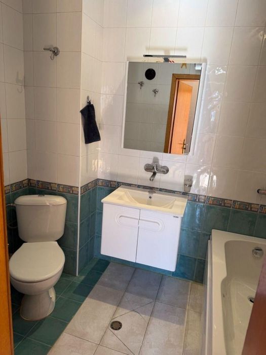 Дава се под наем Тристаен апартамент в София, Лозенец - 86 кв.м за 850 € - Снимка #7