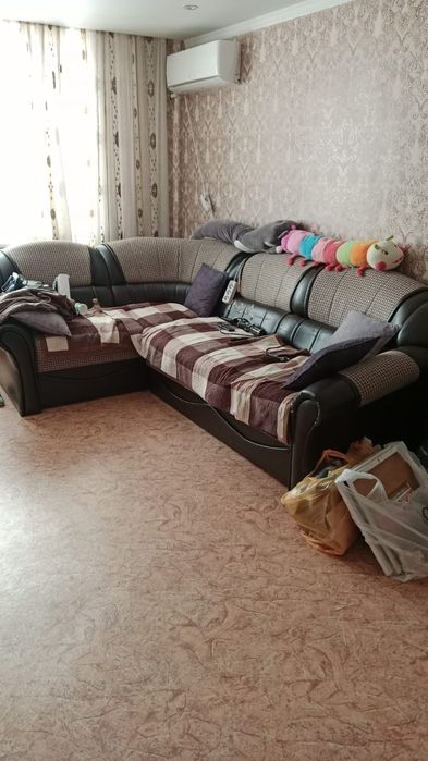 Отдам даром диван