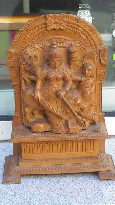 Рядка Старинна Дървена Статуетка на Индийската Богиня-Войн Дурга