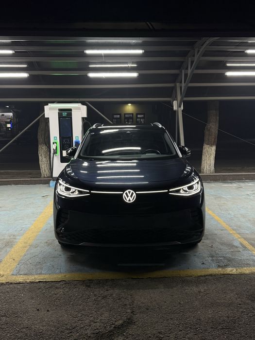 Wolksvagen id4 2023 fuull