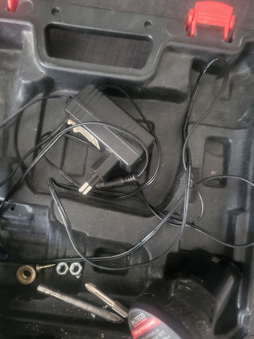 Продам шуруповёрт