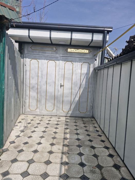 Toshkent markazida xonadon sotiladi