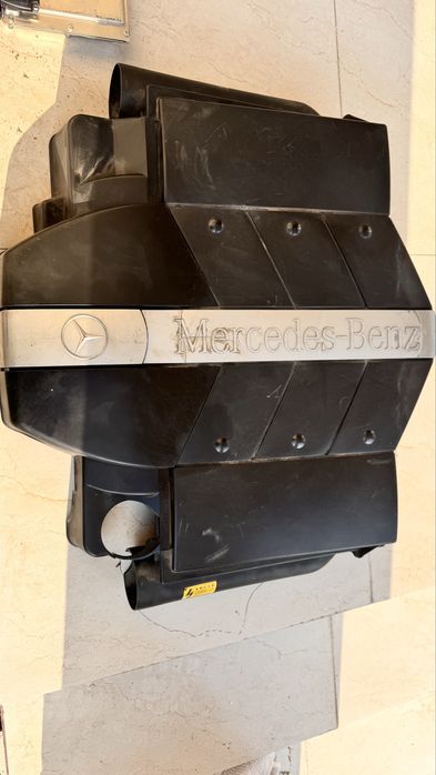 Корпус воздушного фильтра.