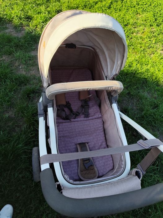 Продам детскую коляску