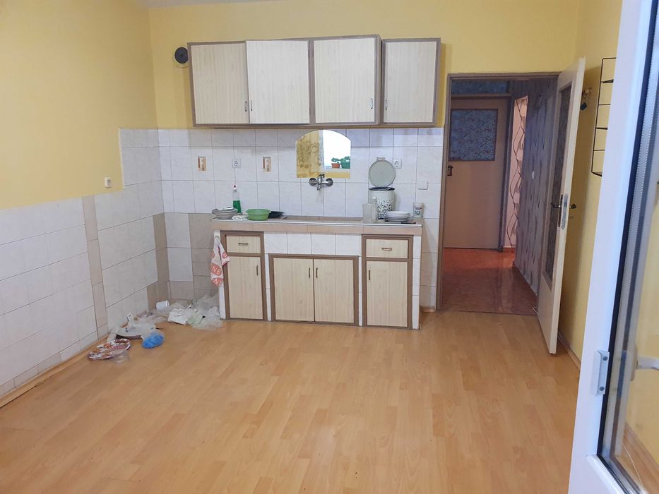 Продава се Двустаен апартамент в Казанлък - 83 кв.м за 894 €/кв.м - Снимка #4