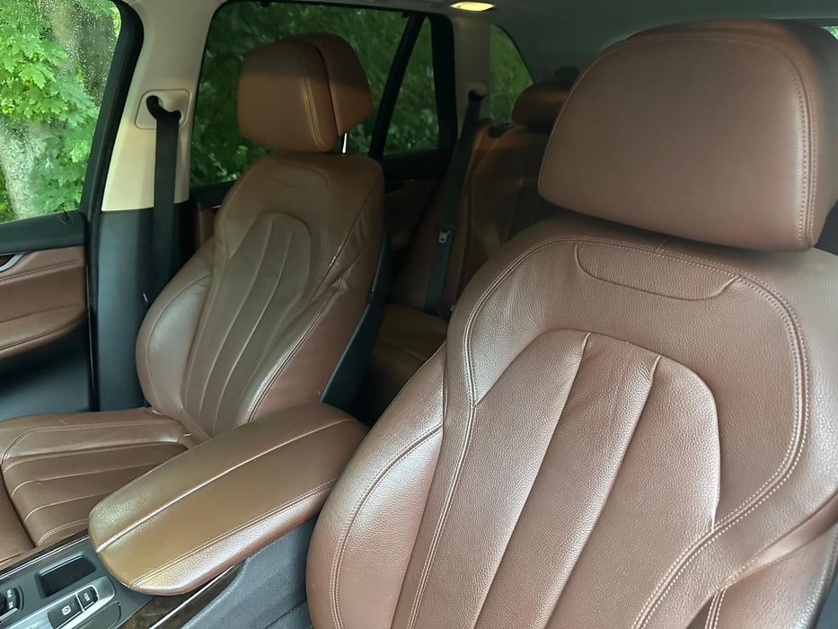 BMW X5 xDrive50i