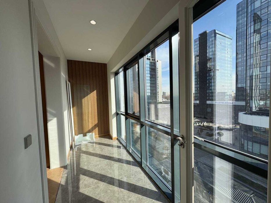 Новостройка в ЖК Saf Towers ITпарк 2/8/26 с ремонтом 70 кв.м. =