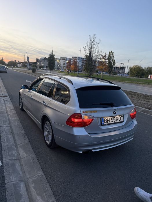 BMW Seria 3 2009 — imagine 5