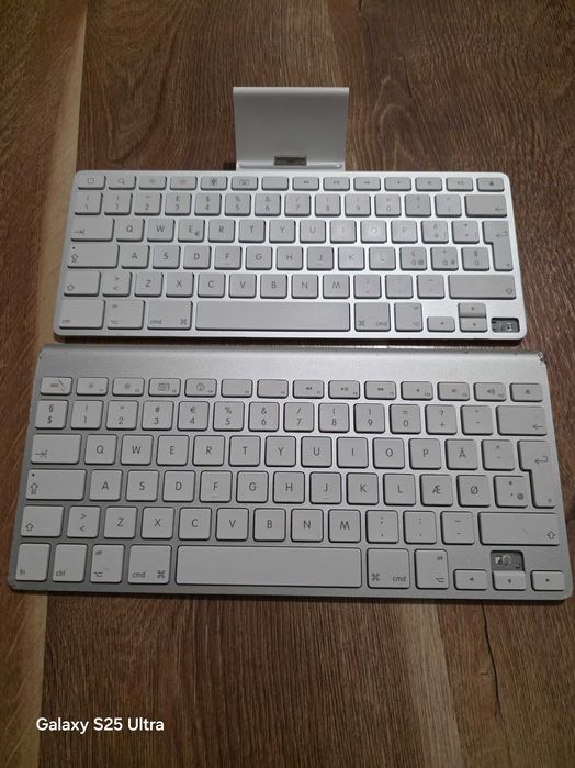 Tastatura apple wireless A1314/dock cu tastatură Apple iPad A1359
