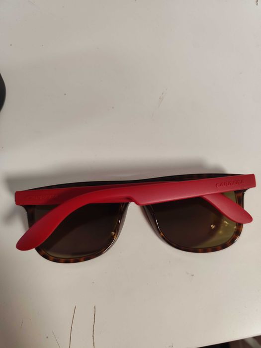 Carrera слънчеви очила