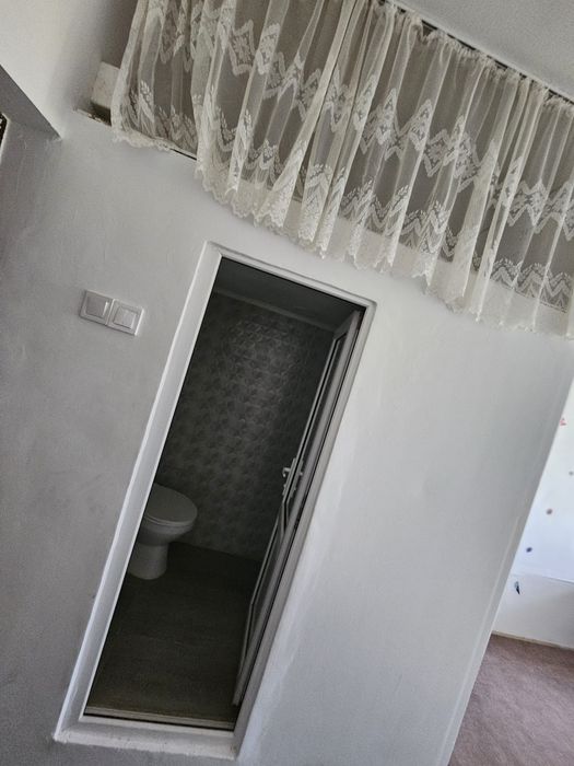Închiriez garsoniera nr. telefon:+40748381801