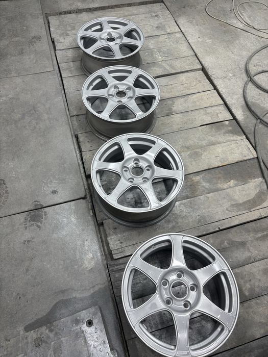 5/114 каролла срочно Или обмен буфер.