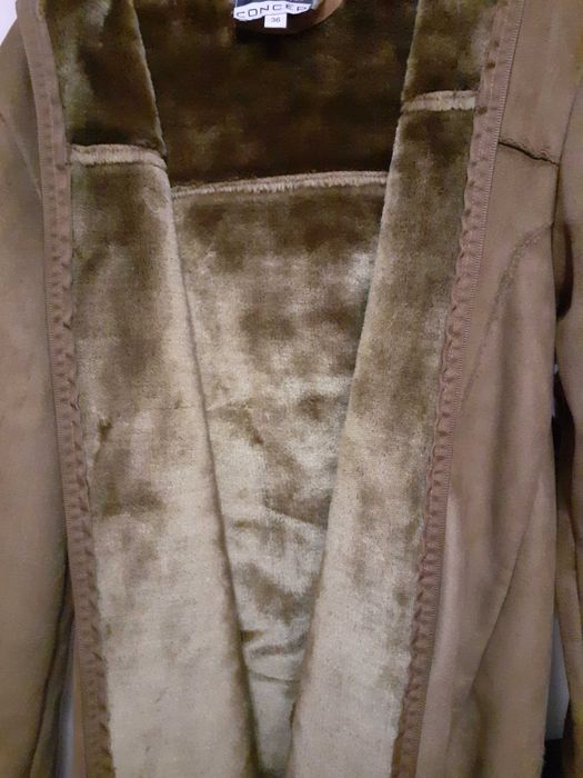 Jachetă/cojocel cu glugă, imitație piele căprioară,Germania, mar: 40/M