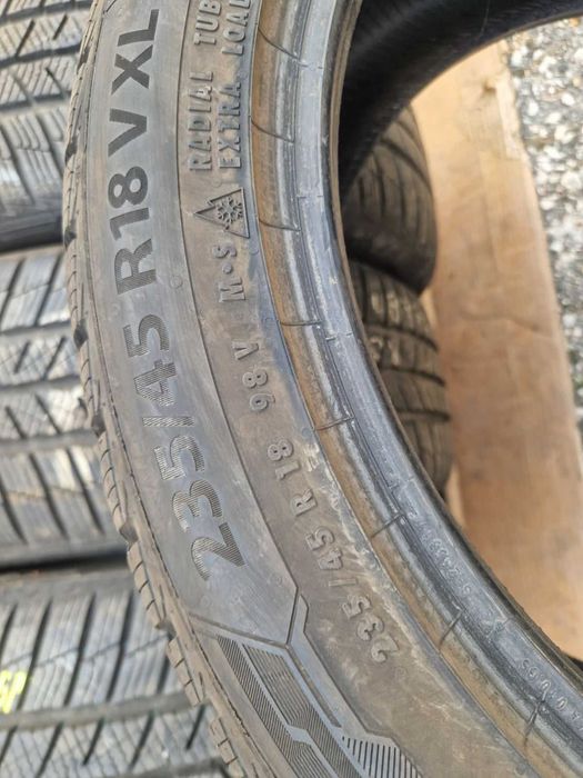 4 Barum R18 235/45 Зимни гуми  DOT2622