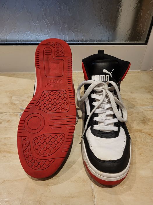 Adidasi tip gheata PUMA