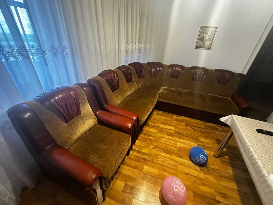 Vand canapea coltar extensibil si fotoliu Slobozia