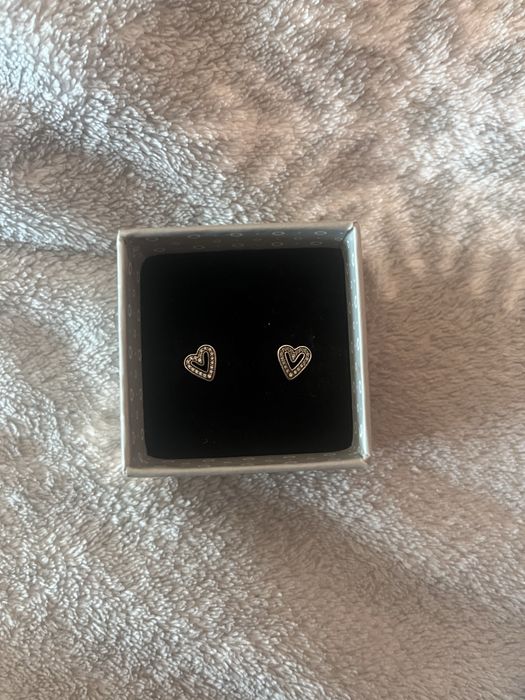 Обеци pandora сърчица