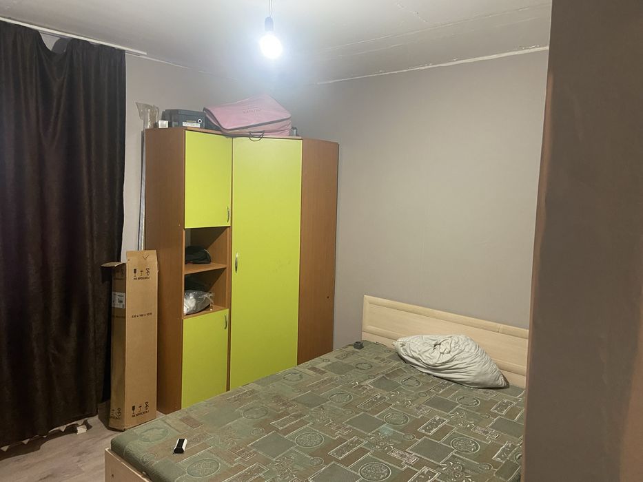 Продам квартиру в двухкомнатную