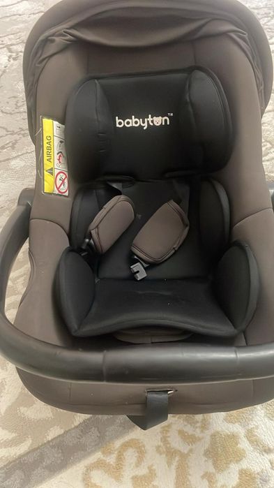 Авто кресло продам срочно