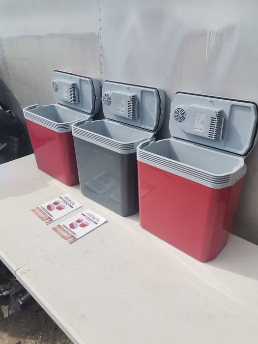 Lada frigorifica merge la 12 v sigla 220 volți preț 250 lei