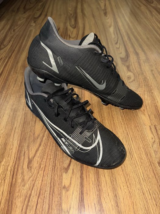 Бутонки Nike Mercurial