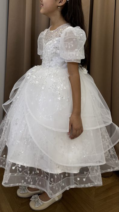 Прокат детских платьев