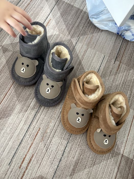 Продам детские зимние угги
