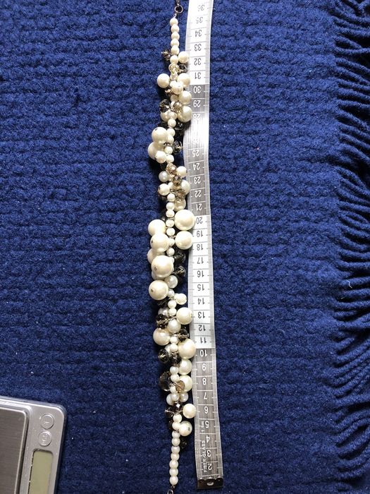 Продавам сребърни и декоративни бижута