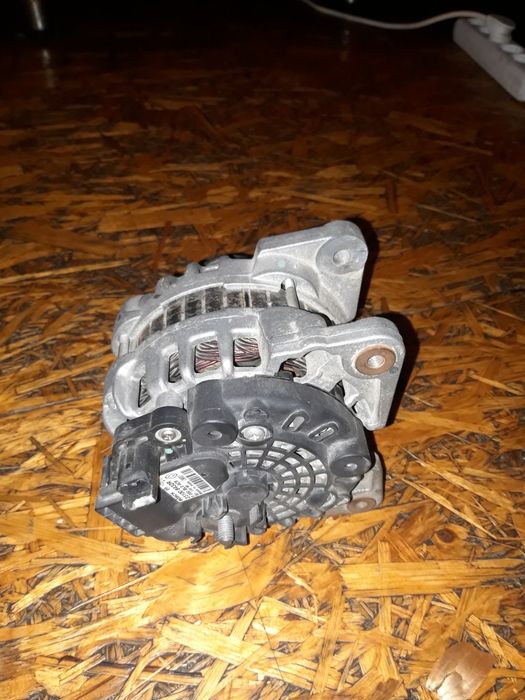 Генератор лада ларгус 2014гренно бош