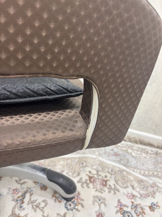 Продам кресло для салона красоты