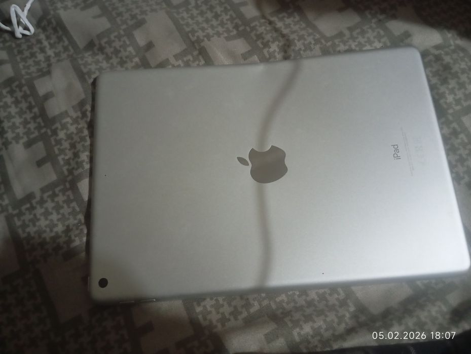 Продам айпад Б/У