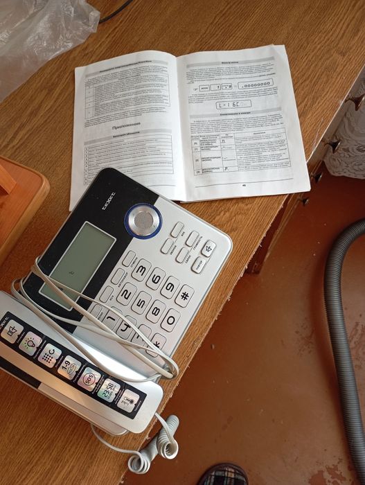 Продам телефонный аппарат